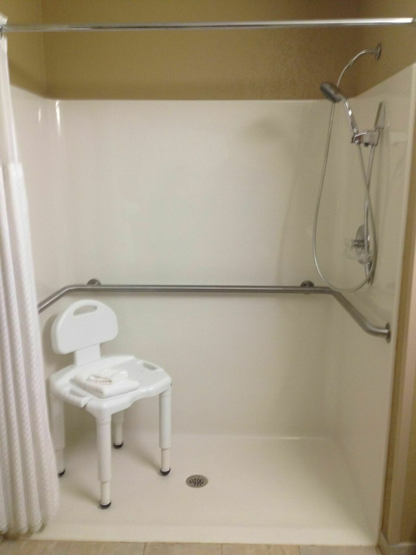 Microtel Inn & Suites By Wyndham Mineral Wells/Parkersburg Εξωτερικό φωτογραφία
